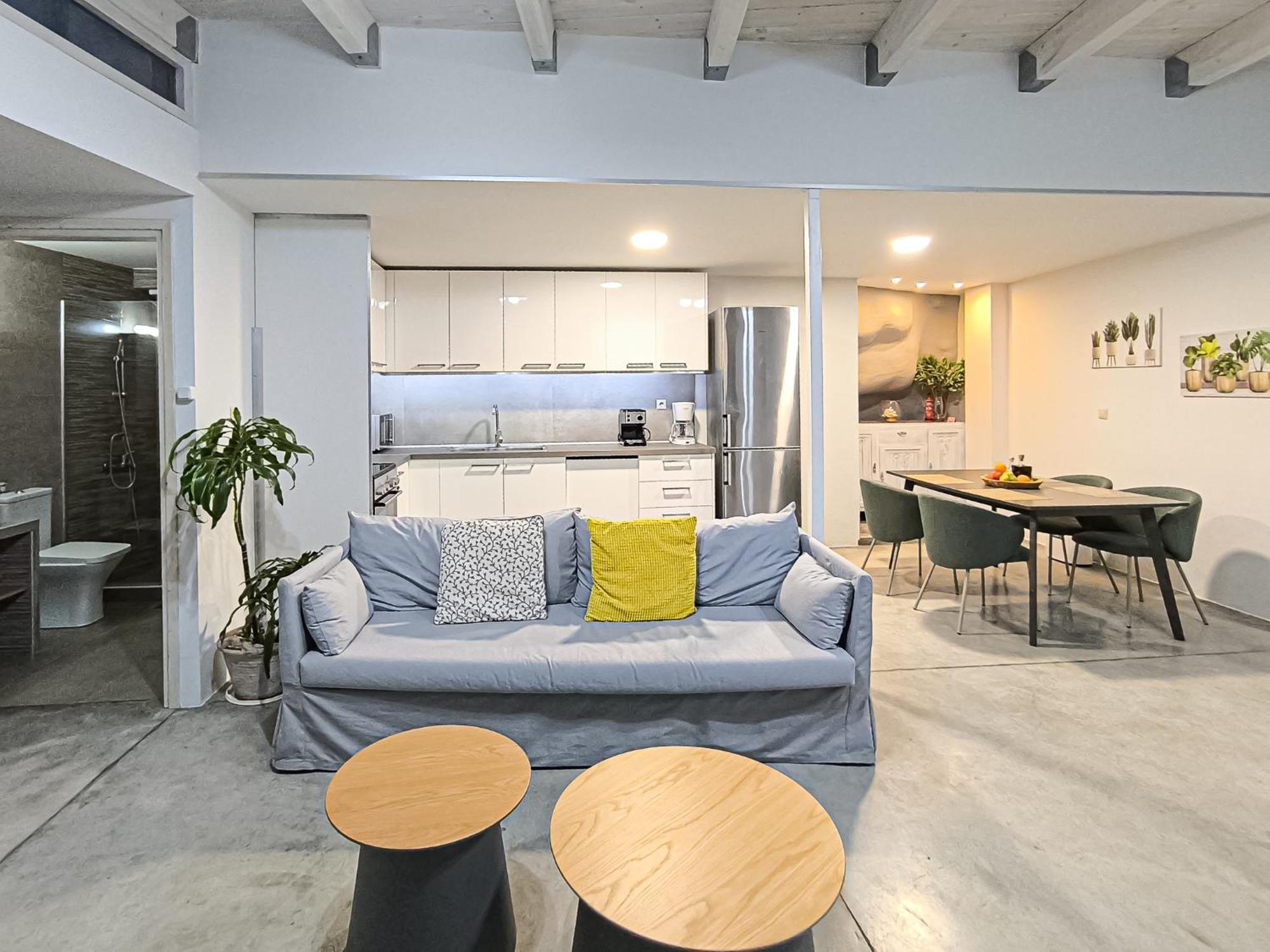 Charming Old Tannery House With Spacious Veranda And Stunning Sea View! Ханья Экстерьер фото