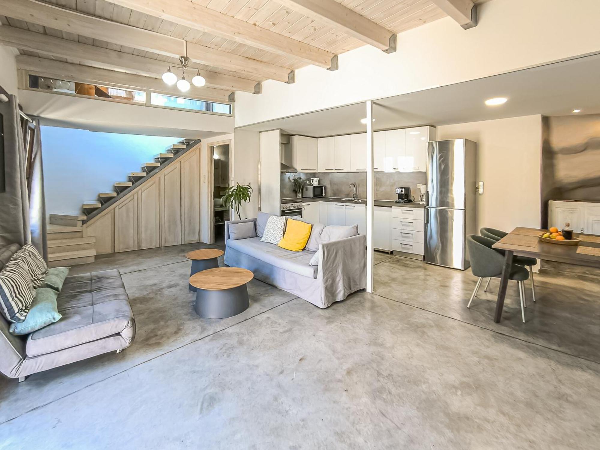 Charming Old Tannery House With Spacious Veranda And Stunning Sea View! Ханья Экстерьер фото