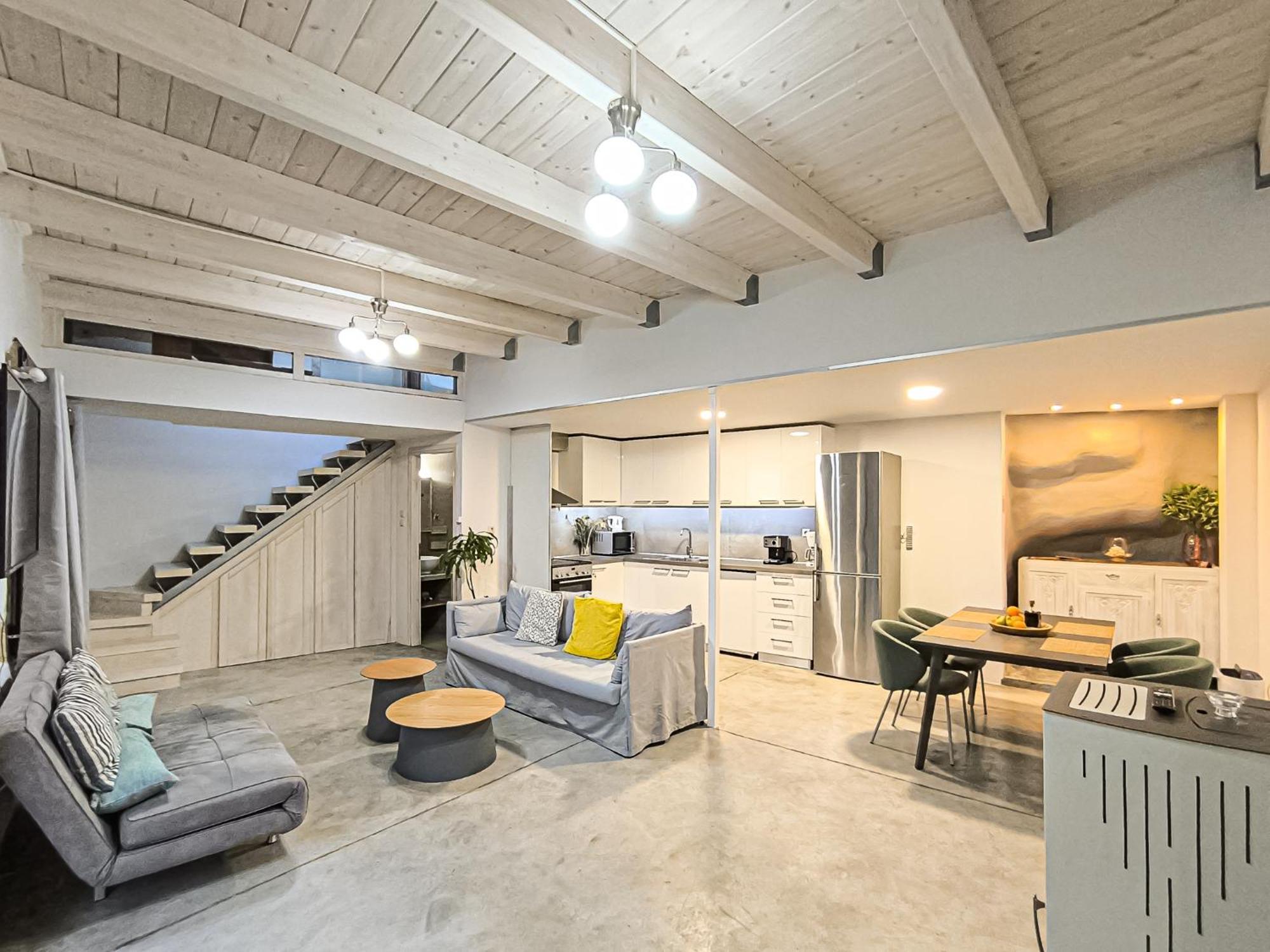 Charming Old Tannery House With Spacious Veranda And Stunning Sea View! Ханья Экстерьер фото