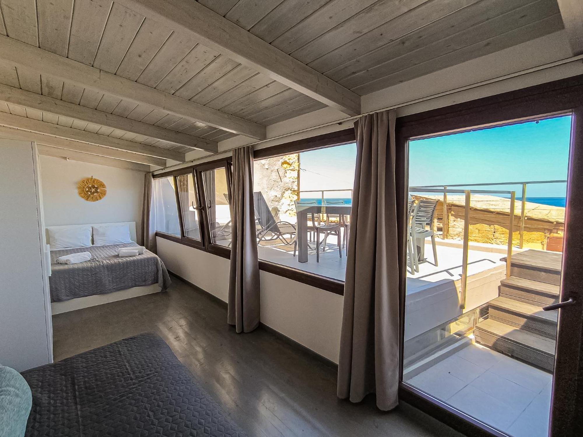 Charming Old Tannery House With Spacious Veranda And Stunning Sea View! Ханья Экстерьер фото
