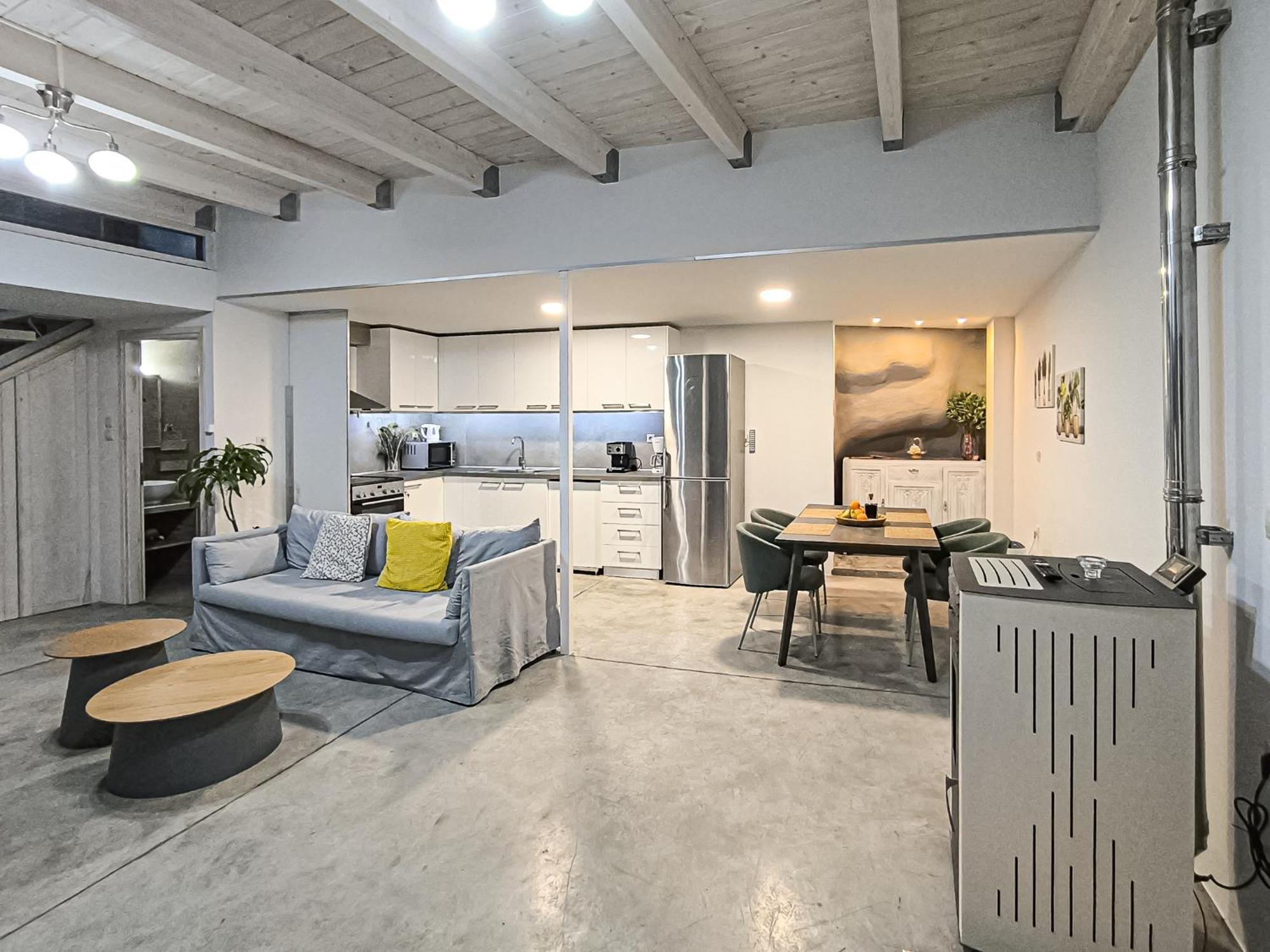 Charming Old Tannery House With Spacious Veranda And Stunning Sea View! Ханья Экстерьер фото