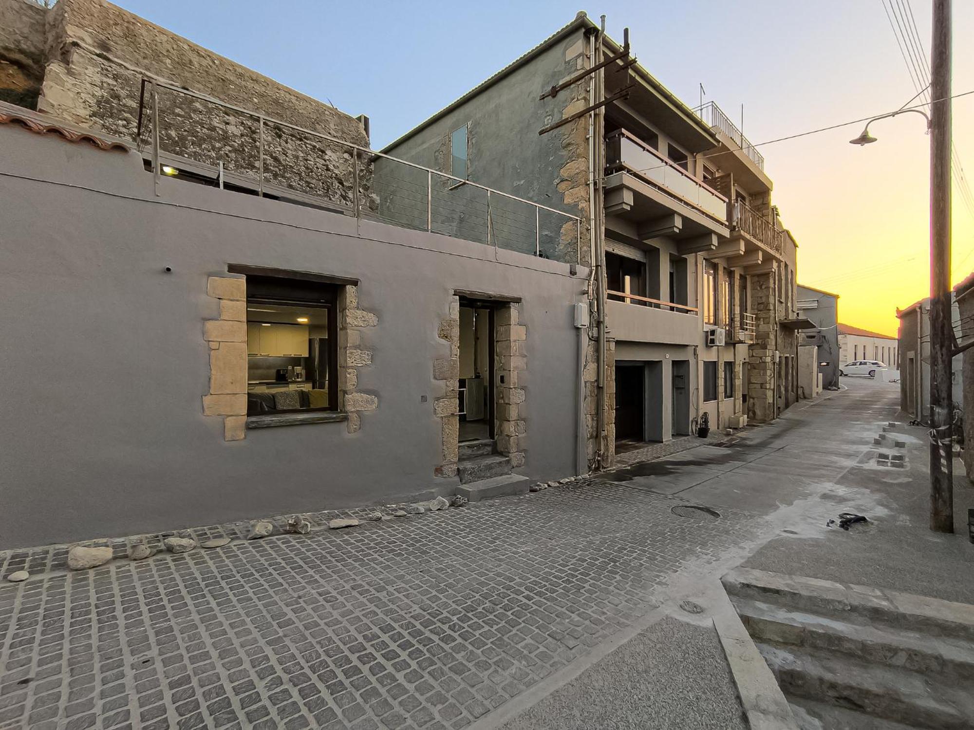 Charming Old Tannery House With Spacious Veranda And Stunning Sea View! Ханья Экстерьер фото