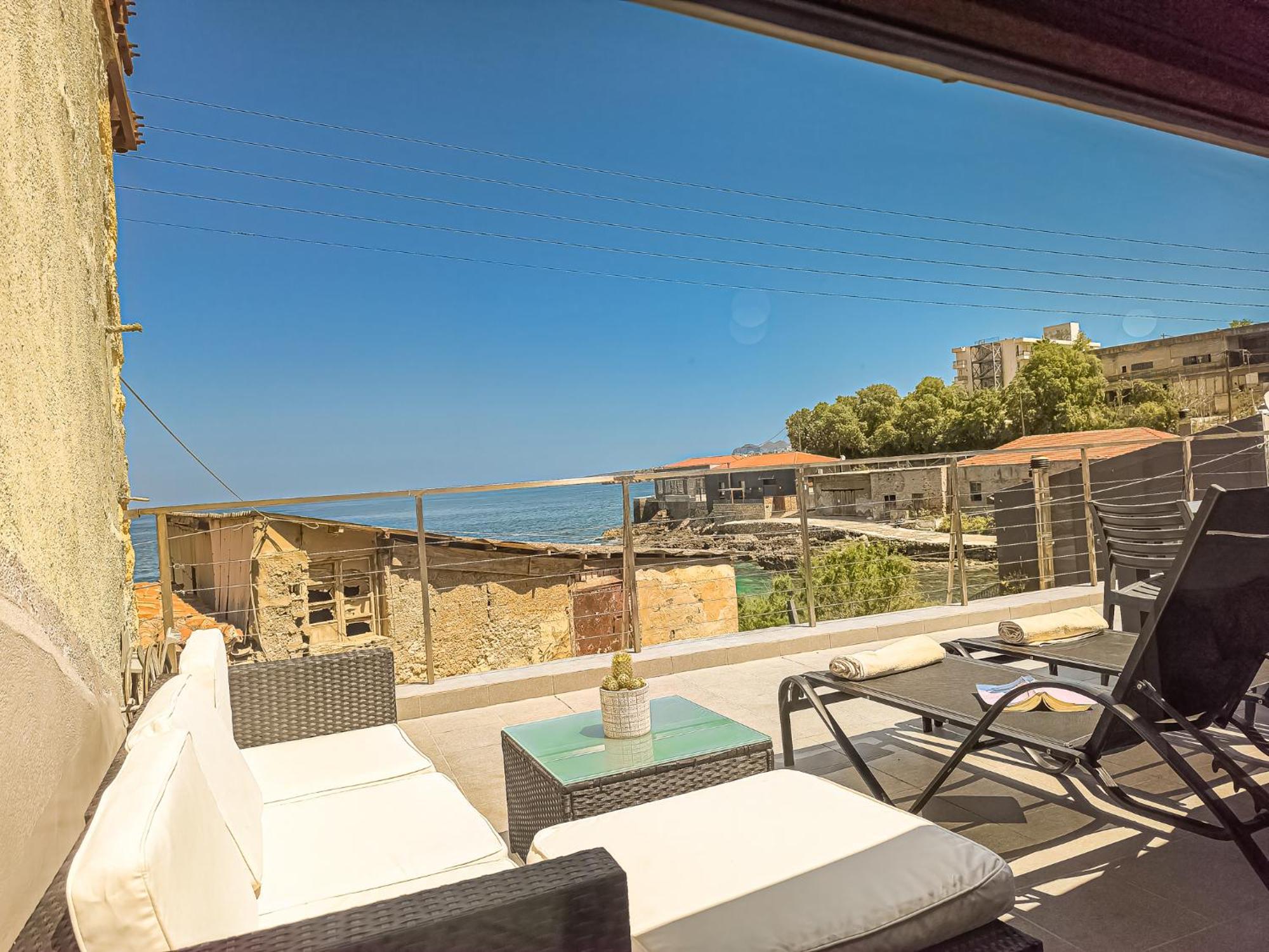 Charming Old Tannery House With Spacious Veranda And Stunning Sea View! Ханья Экстерьер фото